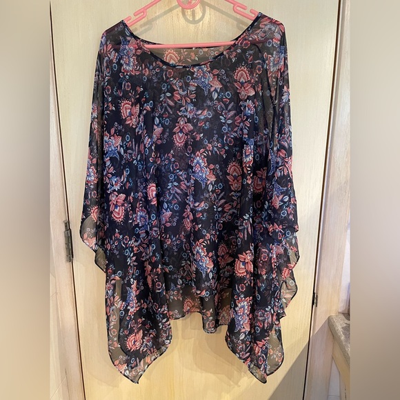 New York & Company Sheer Floral Poncho - Picture 1 of 3